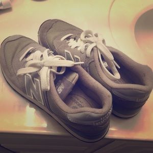 New Balance 574 like new condition-EUC ladies 8.5